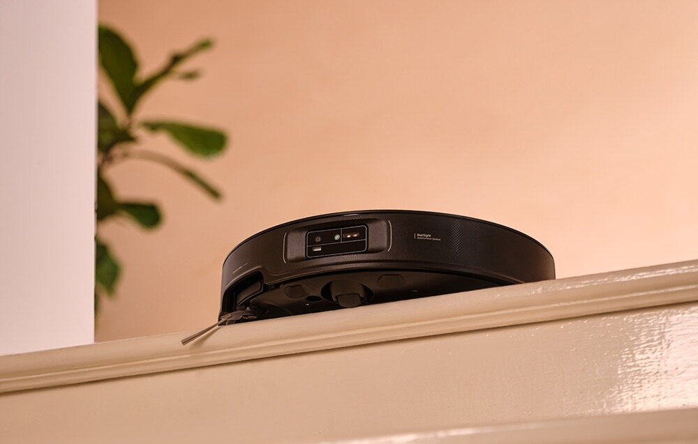 Roborock Saros Z70 – Hajgubancolódás elleni kefék